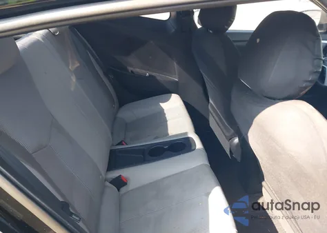 2013 Hyundai Veloster Base W/Gray from USA, damaged, VIN KMHTC6AD2DU162618